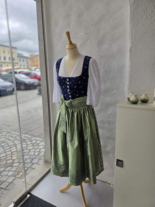 Leinendirndl BD grün