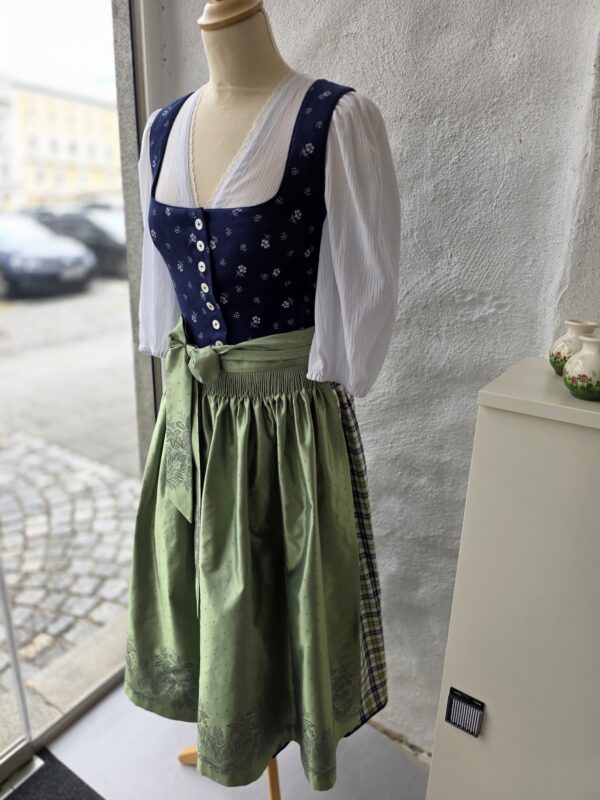 Leinendirndl BD grün