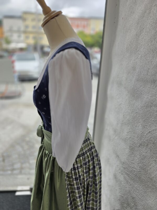 Leinendirndl BD grün