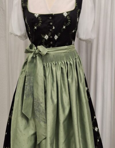 Seidendirndl schwarz-grün