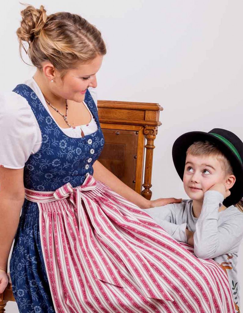 Mühlviertler Blaudruckdirndl „Kornblume“